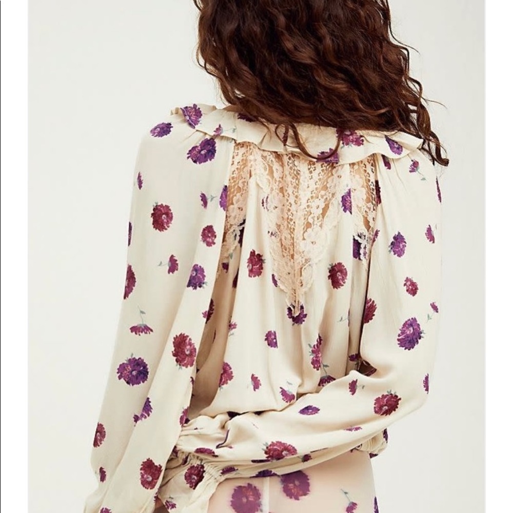 Free People Poppy flower bodysuit 🌺 - Picture 2 of 5